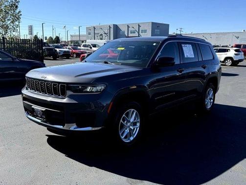 2023 Jeep Grand Cherokee L Laredo