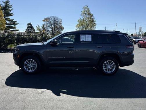 2023 Jeep Grand Cherokee L Laredo