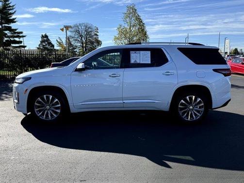 2023 Chevrolet Traverse Premier