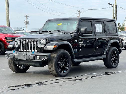Black Clearcoat 2023 Jeep Wrangler 4xe Sahara