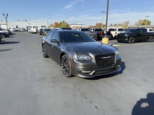 2020 Chrysler 300 S