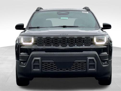 Diamond Black 2026 Jeep Cherokee LAREDO/LIMITED