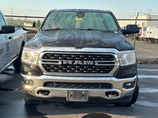 Diamond Black 2022 RAM 1500 Big Horn