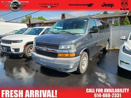 2017 Chevrolet Express 3500 LT