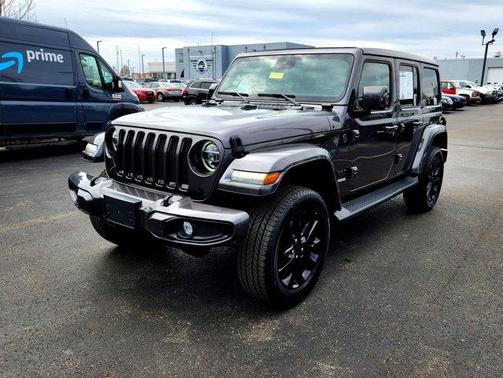 2021 Jeep Wrangler Unlimited Sahara Altitude