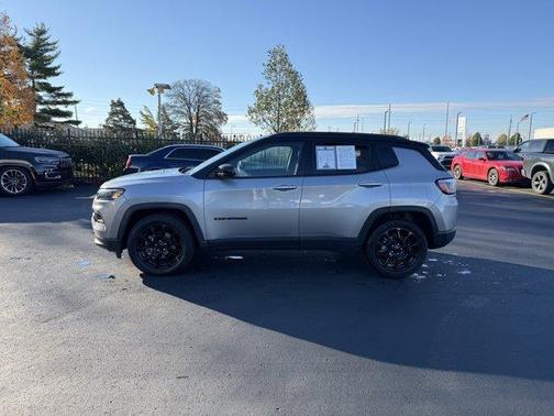 2022 Jeep Compass Altitude