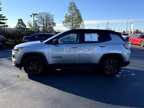 2022 Jeep Compass Altitude