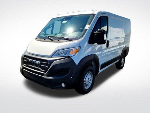 2025 RAM ProMaster 1500 Low Roof