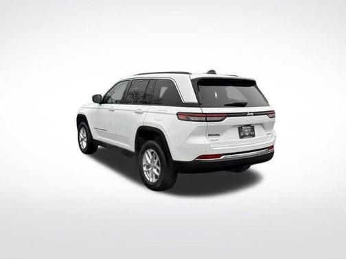 2024 Jeep Grand Cherokee Laredo X