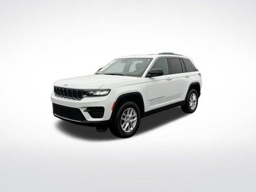 2024 Jeep Grand Cherokee Laredo X