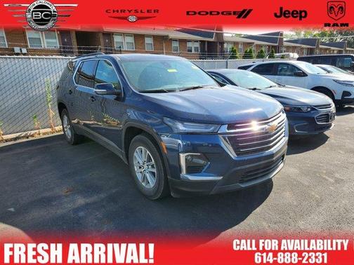 2023 Chevrolet Traverse LT Cloth