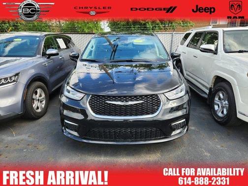 2024 Chrysler Pacifica Touring-L