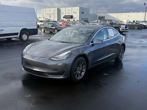 2020 Tesla Model 3 Long Range