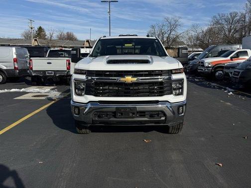 2024 Chevrolet Silverado 3500 LT
