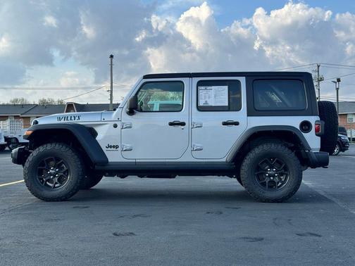 2024 Jeep Wrangler Sport