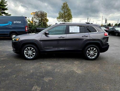 2021 Jeep Cherokee Latitude Lux