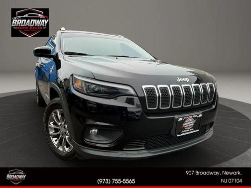 Diamond Black Crystal Pearlcoat 2020 Jeep Cherokee Latitude Plus