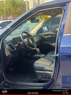 Dark Ocean Blue 2024 Kia Seltos EX