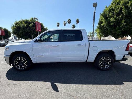 Bright White Clearcoat 2026 RAM 1500 Laramie