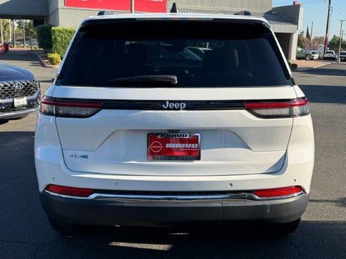 Bright White Clearcoat 2024 Jeep Grand Cherokee 4xe Base