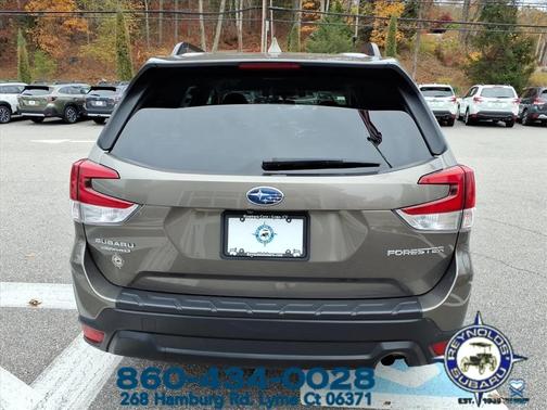 2021 Subaru Forester Premium