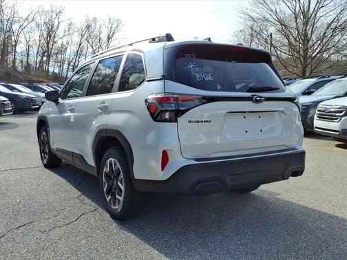 2025 Subaru Forester Premium