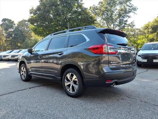 2025 Subaru Ascent Premium 7-Passenger