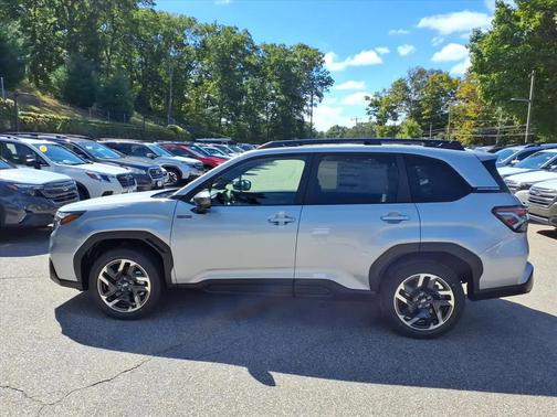2025 Subaru Forester Hybrid Premium