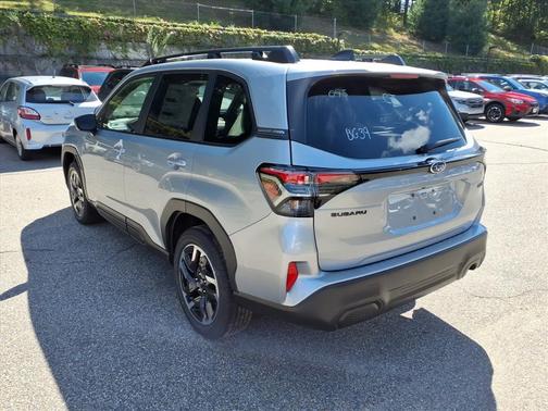 2025 Subaru Forester Hybrid Premium