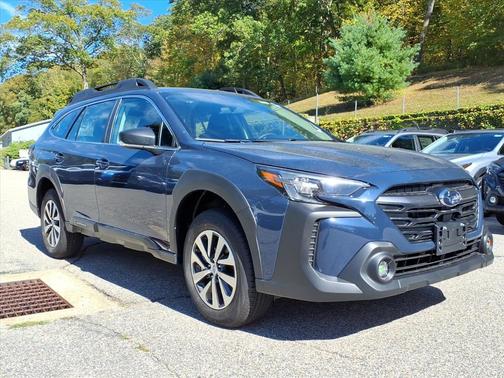 2025 Subaru Outback Base