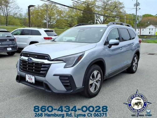 Ice Silver Metallic 2023 Subaru Ascent Premium 7-Passenger