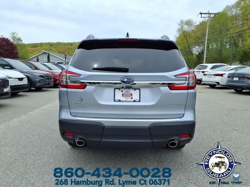Ice Silver Metallic 2023 Subaru Ascent Premium 7-Passenger