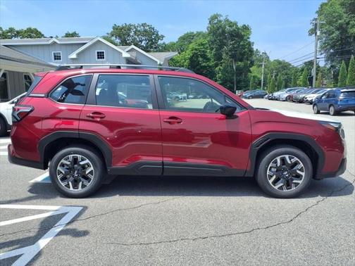 2025 Subaru Forester Base