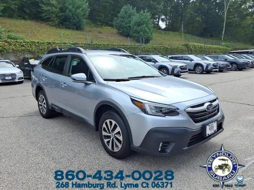 2022 Subaru Outback Premium
