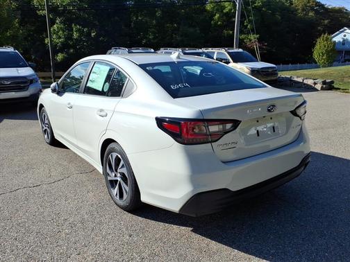 2025 Subaru Legacy Premium