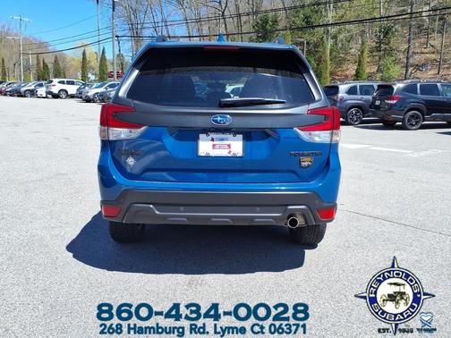 Geyser Blue 2022 Subaru Forester Wilderness