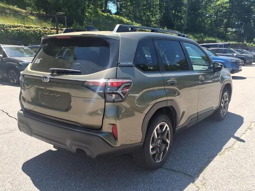 Autumn Green 2026 Subaru Forester Hybrid Premium