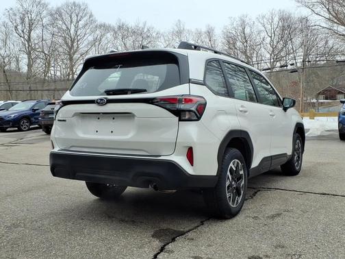 2026 Subaru Forester Base