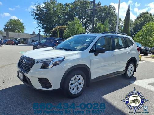 2022 Subaru Forester Base