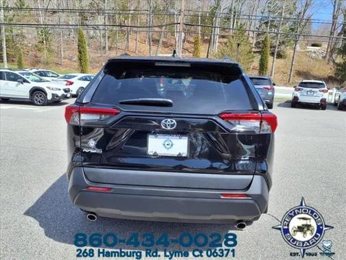 2020 Toyota RAV4 LE