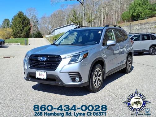 ICE Silver Metallic Black 2023 Subaru Forester Premium