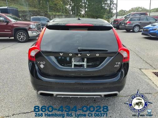 2016 Volvo V60 Cross Country T5