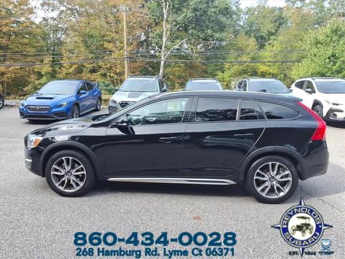 2016 Volvo V60 Cross Country T5