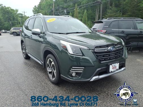 Cascade Green Silica 2024 Subaru Forester Touring