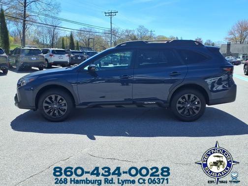 Cosmic Blue Pearl 2025 Subaru Outback Onyx Edition