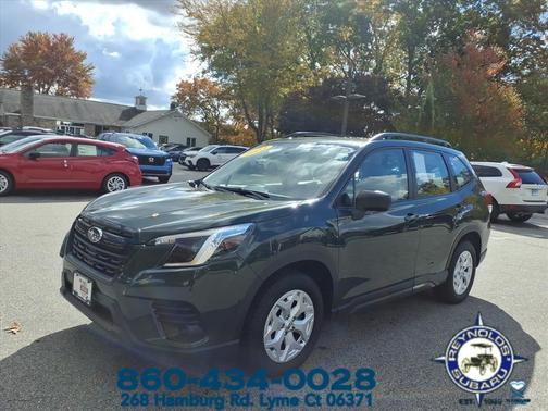 2023 Subaru Forester Base