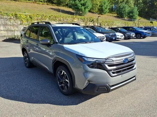 2025 Subaru Forester Hybrid Premium