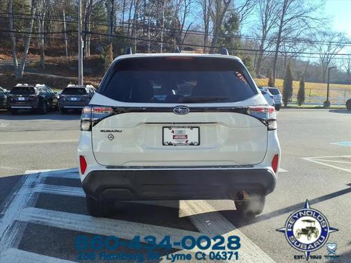 2025 Subaru Forester Premium