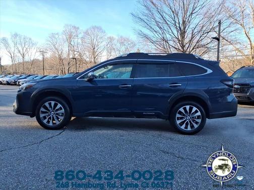 2024 Subaru Outback Touring