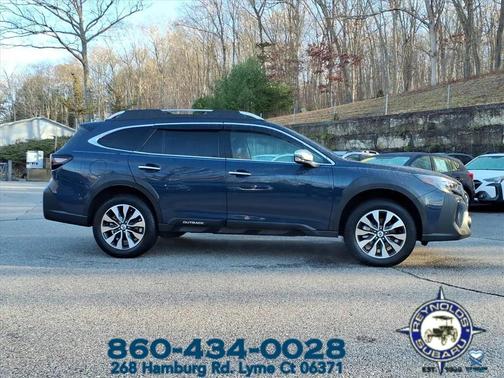 2024 Subaru Outback Touring